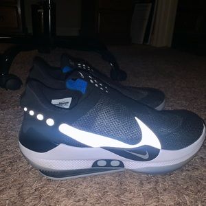 Nike Adapt BB v1 Bluetooth Self lacing sneaker